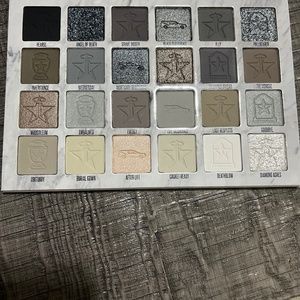 Jeffre Star Discontinued Cremated eyeshadow palette